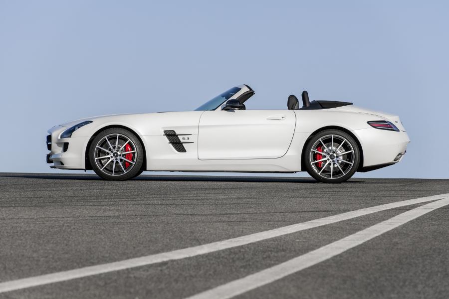 Mercedes-Benz SLS AMG GT Roadster 2012 года  (фото 27 из 47)